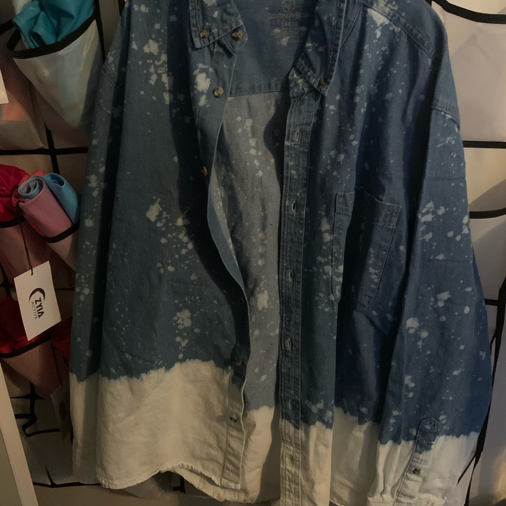 BRAND NEW NEVER WORN-Bleached Denim Jacket